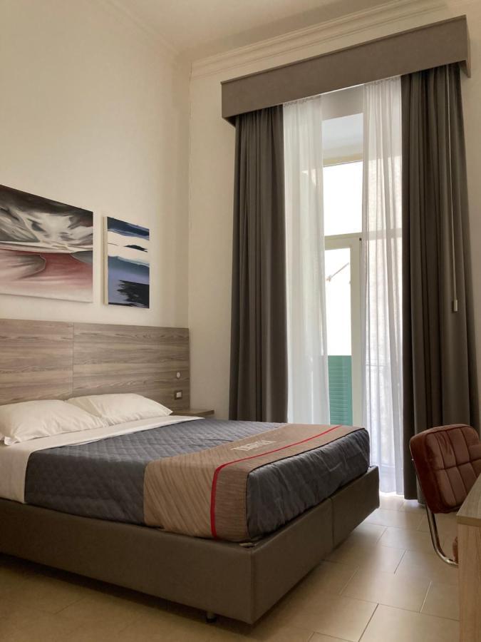 4Stanze Hotel Nápoly Kültér fotó
