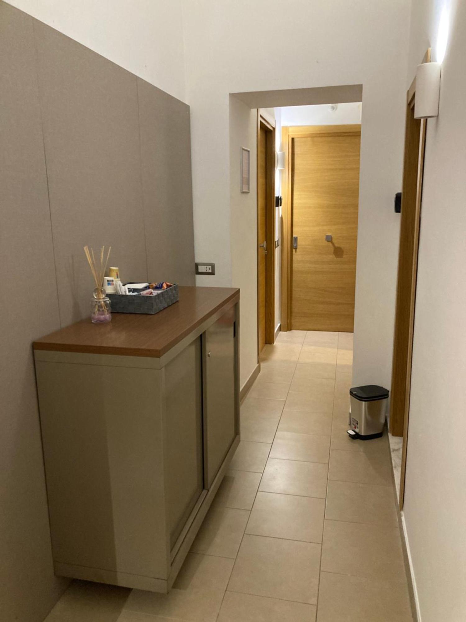4Stanze Hotel Nápoly Kültér fotó